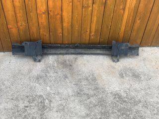 bontott VW BORA Első Lökhárító Merevítő (Fém)