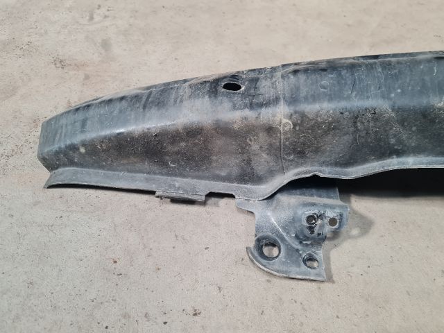 bontott VW BORA Első Lökhárító Merevítő (Fém)