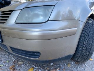 bontott VW BORA Első Lökhárító (Részeivel)