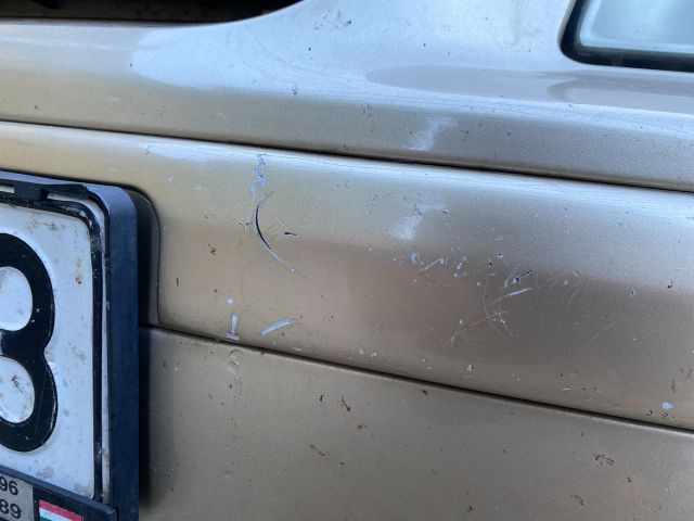 bontott VW BORA Első Lökhárító (Részeivel)