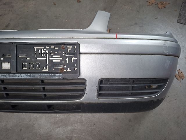 bontott VW BORA Első Lökhárító (Részeivel)