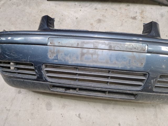 bontott VW BORA Első Lökhárító (Részeivel)