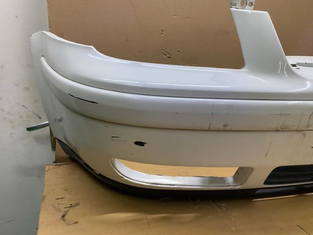 bontott VW BORA Első Lökhárító (Részeivel)