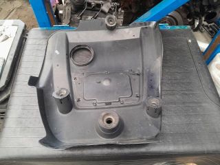 bontott VW BORA Felső Hűtőburkolat