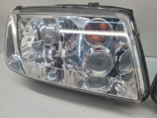 bontott VW BORA Fényszóró Pár