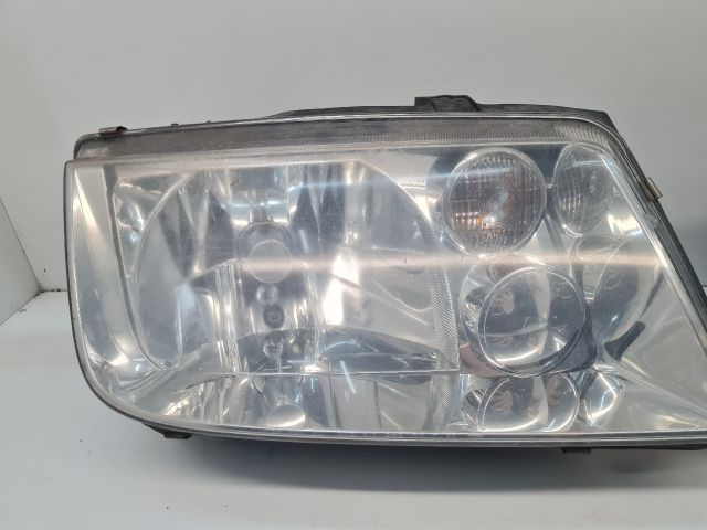 bontott VW BORA Fényszóró Pár