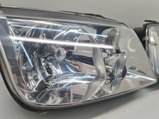 bontott VW BORA Fényszóró Pár