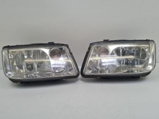 bontott VW BORA Fényszóró Pár
