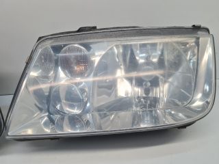 bontott VW BORA Fényszóró Pár