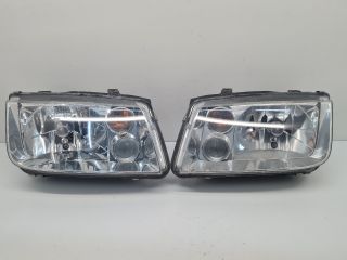 bontott VW BORA Fényszóró Pár