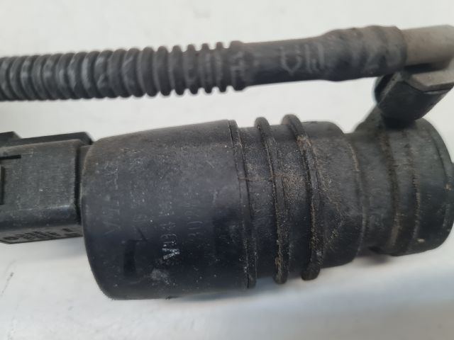 bontott VW BORA Fényszórómosó Fúvóka (Pozíciófüggetlen)