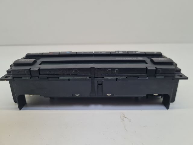 bontott VW BORA Fűtéskapcsoló (digit klímás)