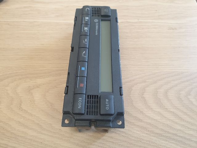 bontott VW BORA Fűtéskapcsoló (digit klímás)