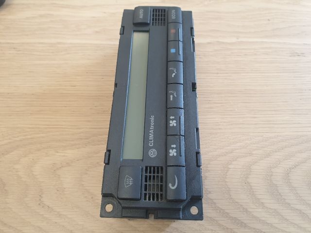 bontott VW BORA Fűtéskapcsoló (digit klímás)