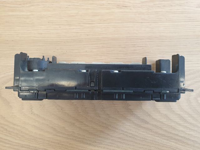 bontott VW BORA Fűtéskapcsoló (digit klímás)