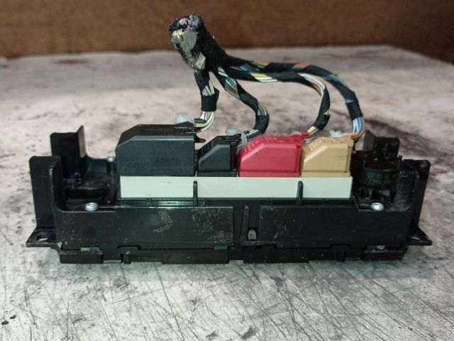 bontott VW BORA Fűtéskapcsoló (digit klímás)