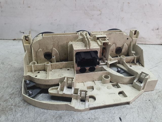 bontott VW BORA Fűtéskapcsoló (manuális klímás)