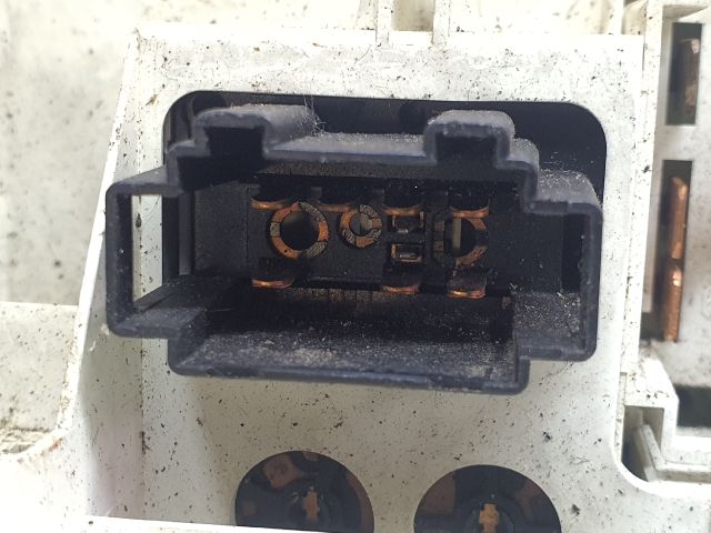 bontott VW BORA Fűtéskapcsoló (manuális klímás)