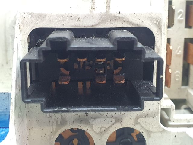 bontott VW BORA Fűtéskapcsoló (manuális klímás)