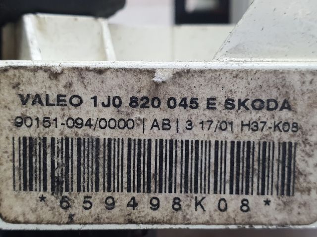 bontott VW BORA Fűtéskapcsoló (manuális klímás)