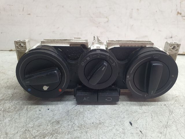 bontott VW BORA Fűtéskapcsoló (manuális klímás)