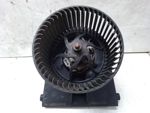bontott VW BORA Fűtőmotor (Klímás)