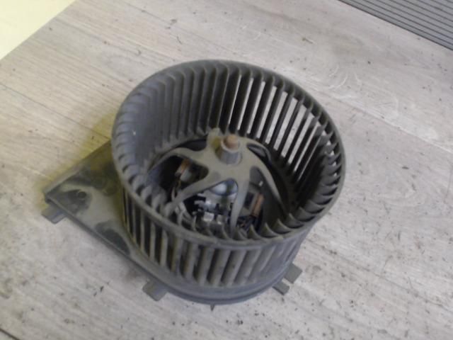 bontott VW BORA Fűtőmotor (Nem klímás)