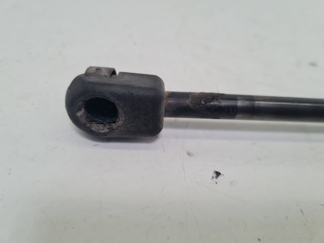 bontott VW BORA Gázrugós Kitámasztó Teleszkóp Csomagtérajtó (Pozíciófüggetlen)