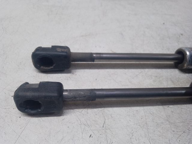 bontott VW BORA Gázrugós Kitámasztó Teleszkóp Pár Csomagtérajtó