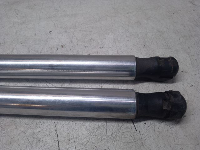 bontott VW BORA Gázrugós Kitámasztó Teleszkóp Pár Csomagtérajtó