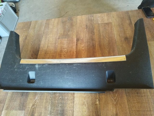 bontott VW BORA Hátfal Burkolat