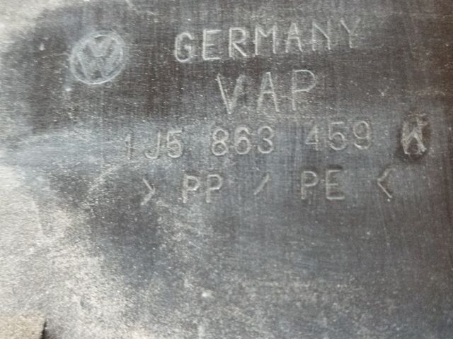 bontott VW BORA Hátfal Burkolat