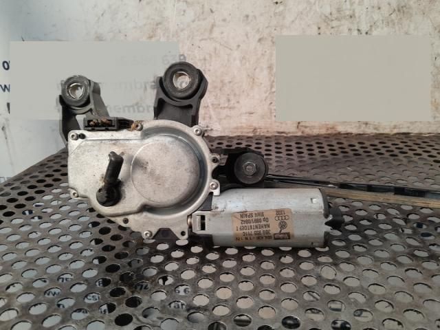 bontott VW BORA Hátsó Ablaktörlő Motor