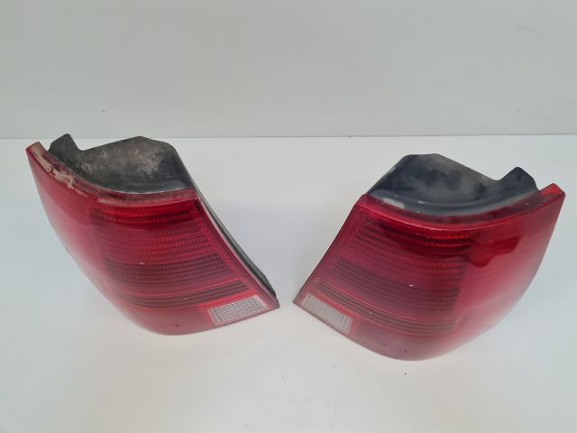 bontott VW BORA Hátsó Lámpa Szett