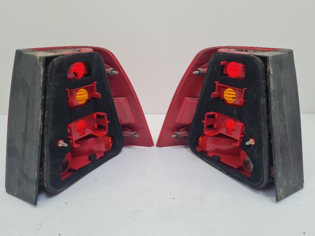 bontott VW BORA Hátsó Lámpa Szett