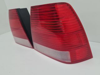 bontott VW BORA Hátsó Lámpa Szett
