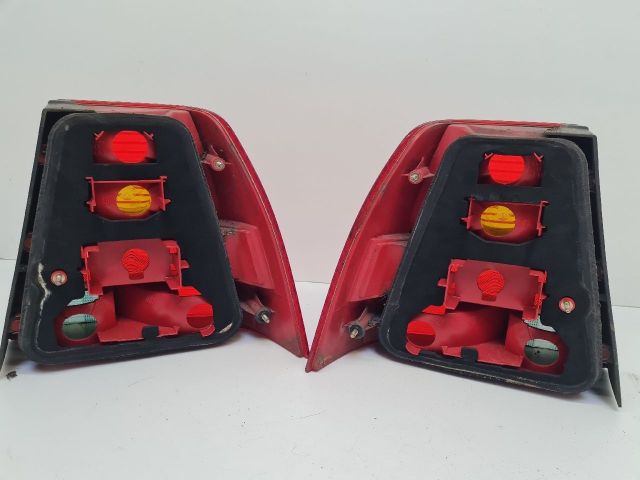 bontott VW BORA Hátsó Lámpa Szett