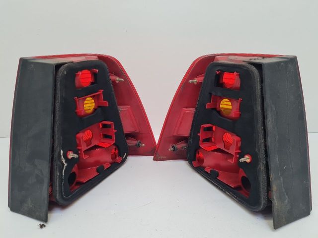 bontott VW BORA Hátsó Lámpa Szett