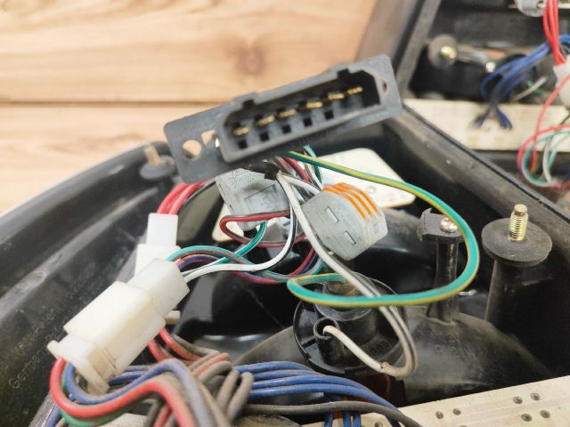 bontott VW BORA Hátsó Lámpa Szett