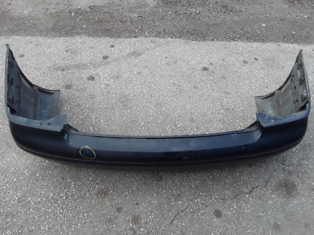 bontott VW BORA Hátsó Lökhárító (Részeivel)