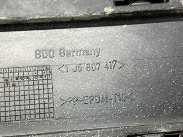 bontott VW BORA Hátsó Lökhárító (Részeivel)