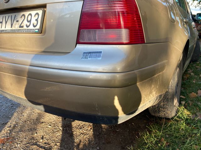 bontott VW BORA Hátsó Lökhárító (Részeivel)