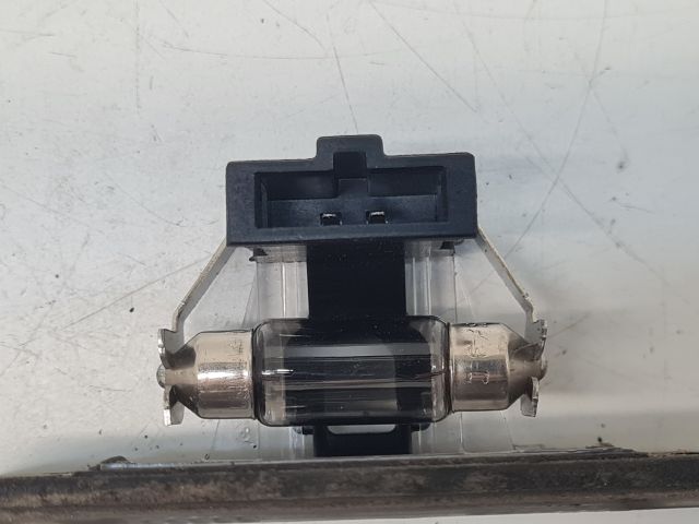 bontott VW BORA Hátsó Rendszámtábla Világítás