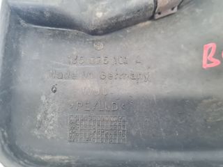 bontott VW BORA Hátsó Sárvédő Gumi Pár