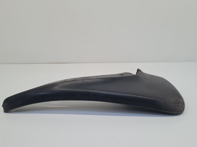 bontott VW BORA Hátsó Sárvédő Gumi Pár