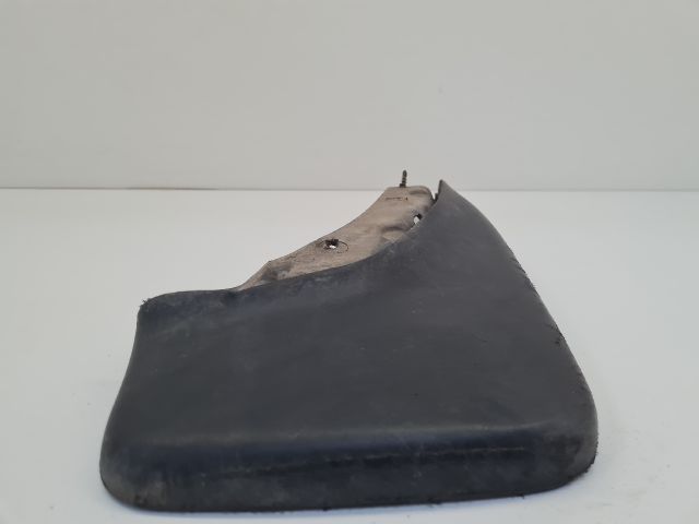 bontott VW BORA Hátsó Sárvédő Gumi Pár