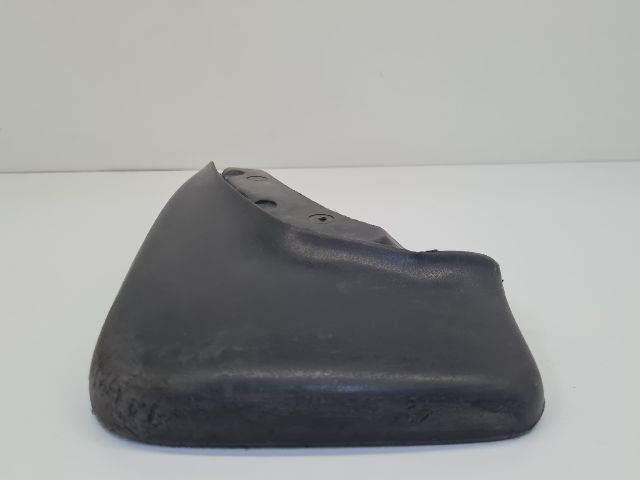 bontott VW BORA Hátsó Sárvédő Gumi Pár