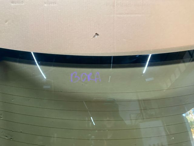 bontott VW BORA Hátsó Szélvédő