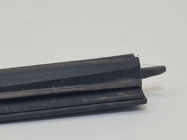 bontott VW BORA Hátsó Tetőkárpit Takarófedél