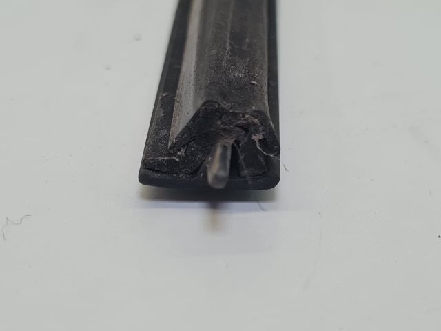 bontott VW BORA Hátsó Tetőkárpit Takarófedél